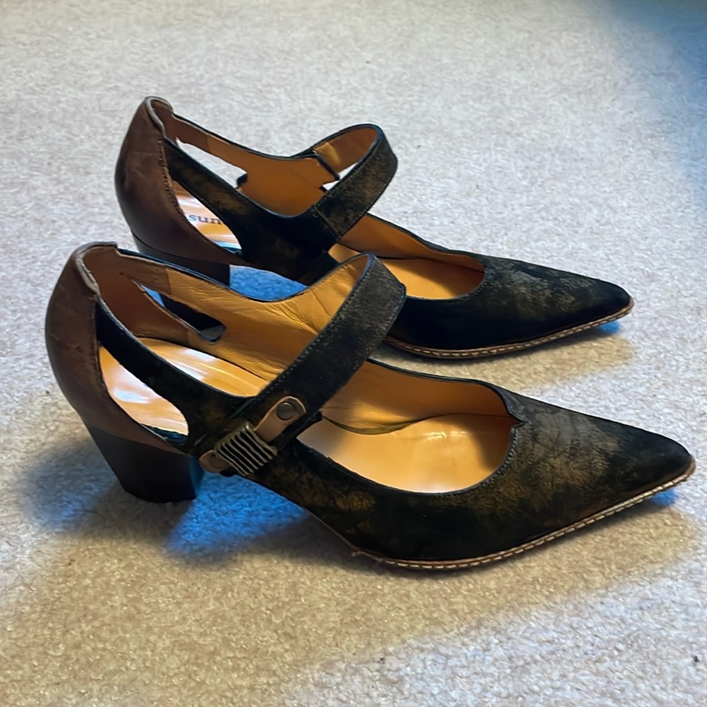Sundance heels size 39